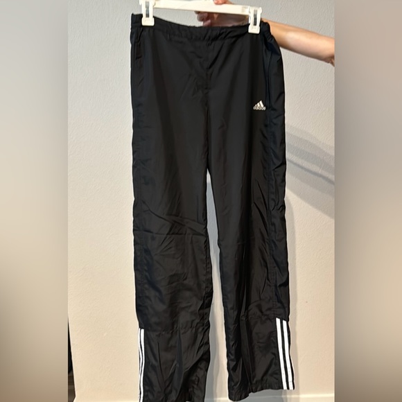 Adidas wind pants - Picture 1 of 5